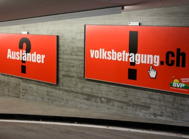 Plakat_SVP_2010_Volksbefragung_Auslaender